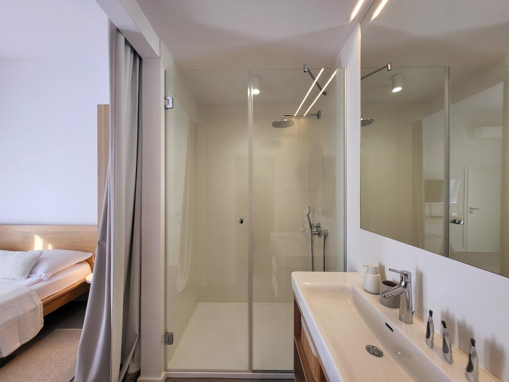 Firefly Luxury Apartment With Private Whirlpool Zadar Exterior photo